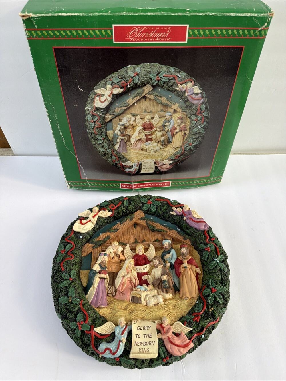 House of Lloyd Nativity Wreath Tells Story of Christmas Music Vintage Holiday